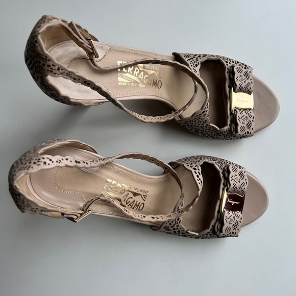 Ferragamo high heels new - Picture 3 of 13